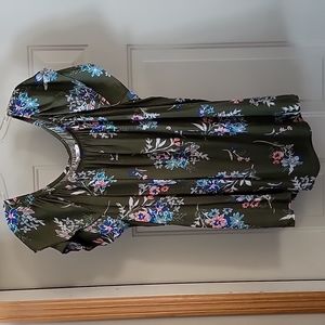 Beautiful Green Flutter Sleeve Blouse